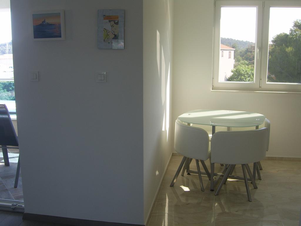 Apartments Villa Erik โรกอซนิซา ห้อง รูปภาพ